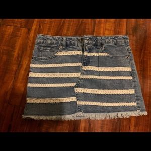 Lucky Brand Girl’s Mini Skirt